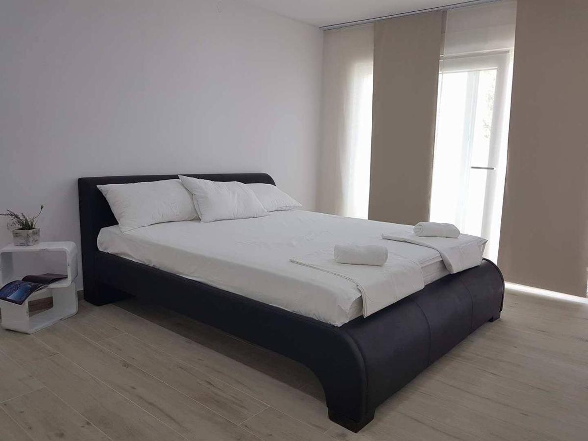 Rooms Lanterna Metajna Dış mekan fotoğraf
