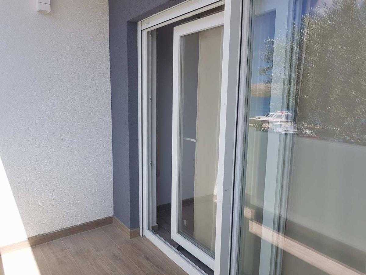Rooms Lanterna Metajna Dış mekan fotoğraf
